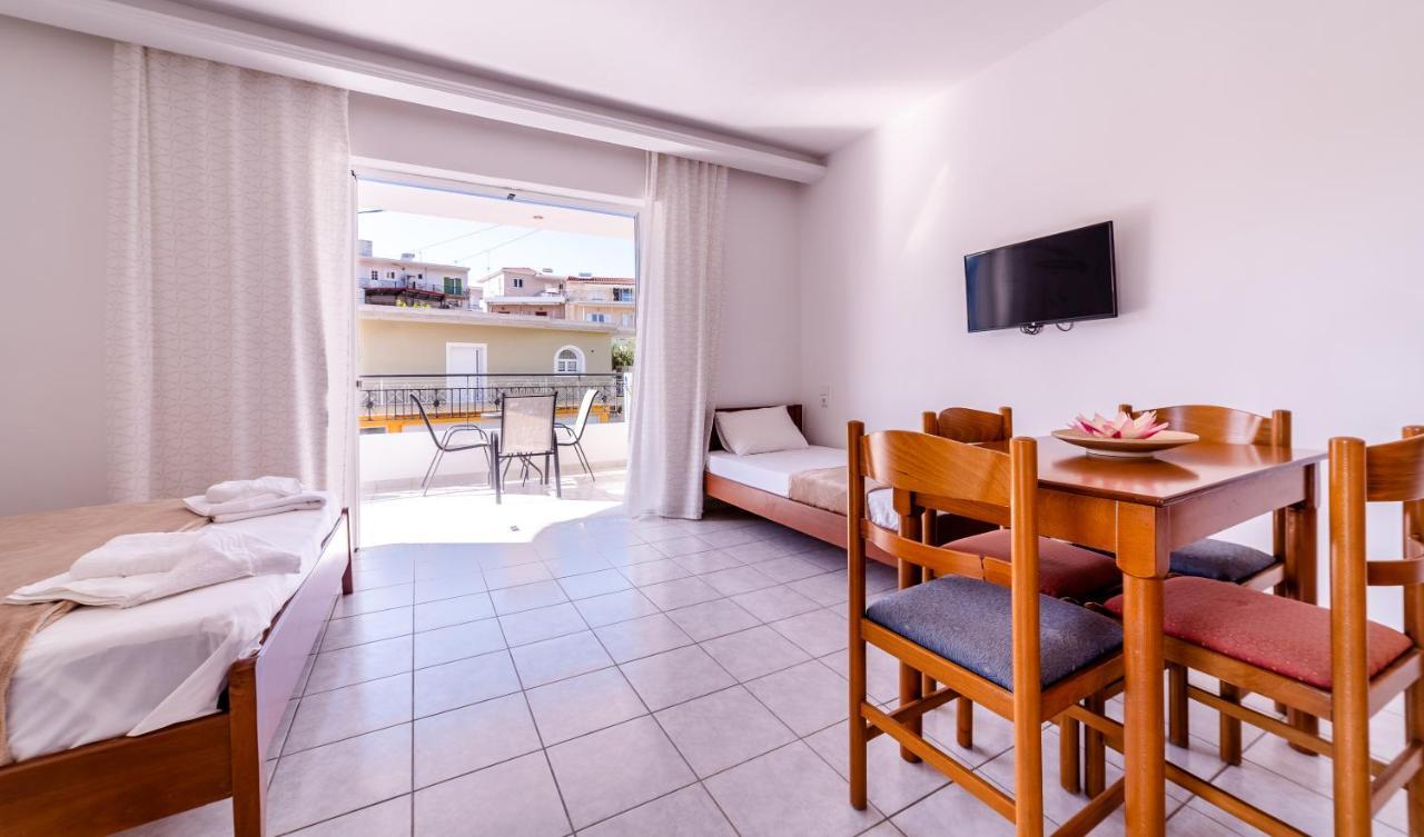 Hotel Azzurro Paleros Zewnętrze zdjęcie